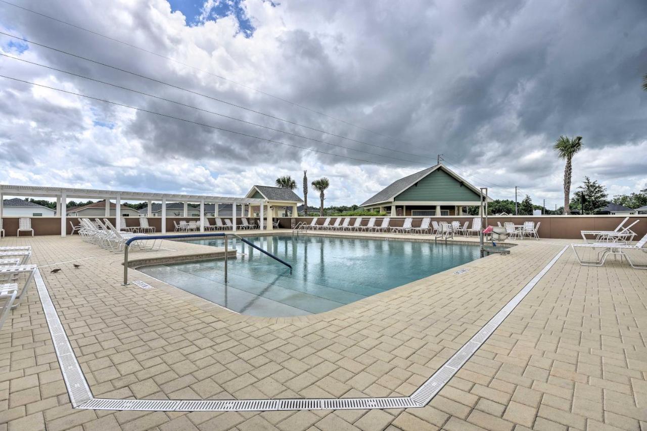 Quiet Home In The Villages With Pool Access! Exterior photo